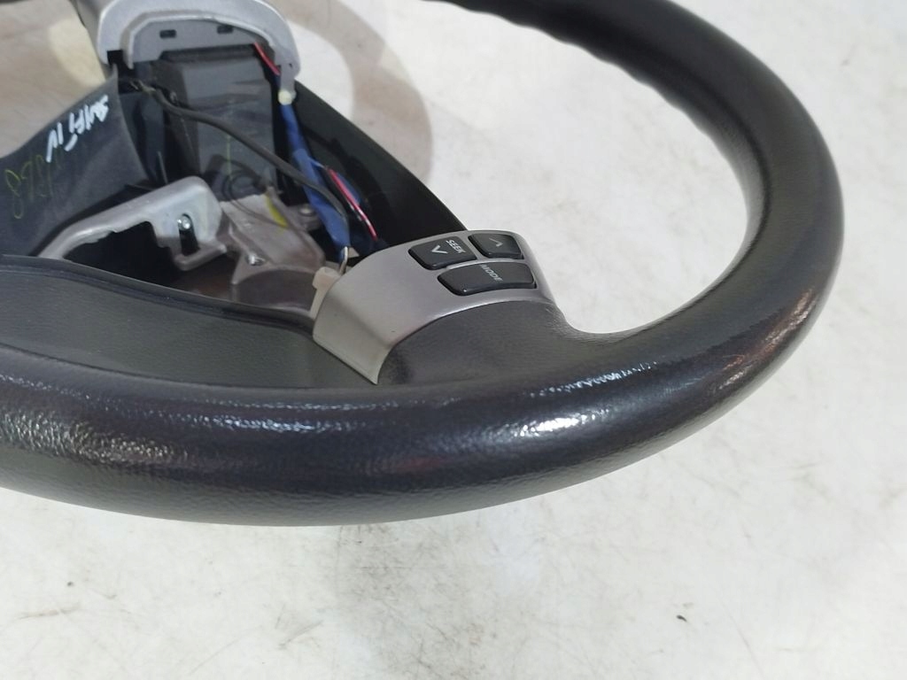 Suzuki Swift lV lenkrad GS131-05610