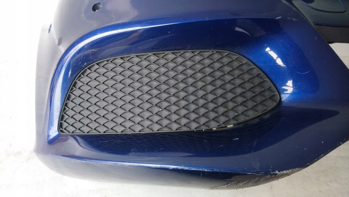 bumper front front MERCEDES C-KLASA 205 PDC