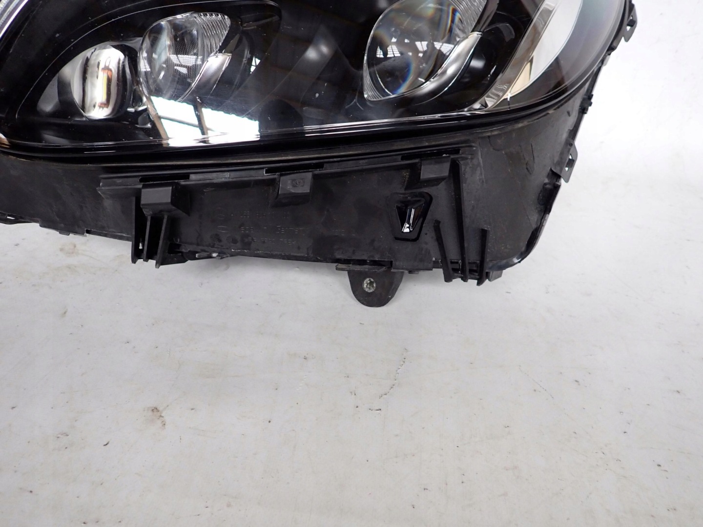 light front front left MERCEDES GLC W253 FULL LED ILS A2539065701 EUROPA