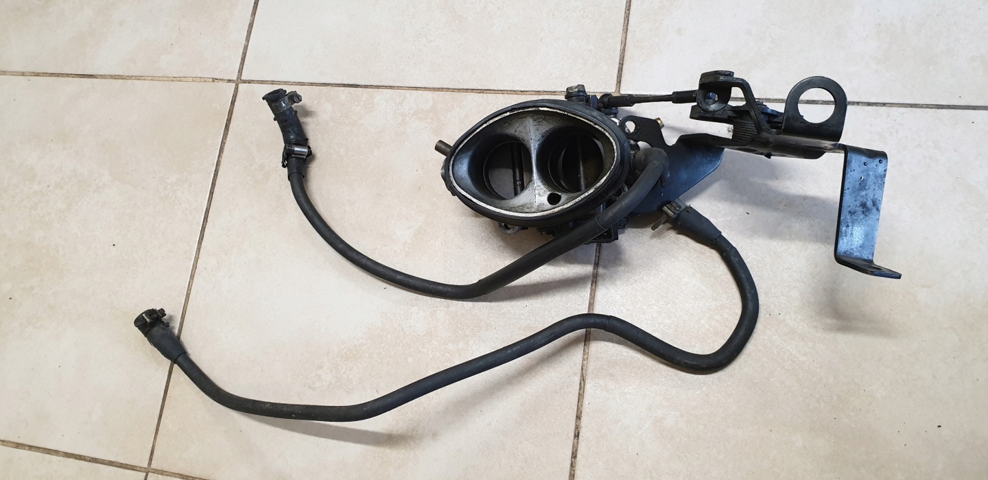 CITROEN XM 1990r. 2.0 B. throttle flap module
