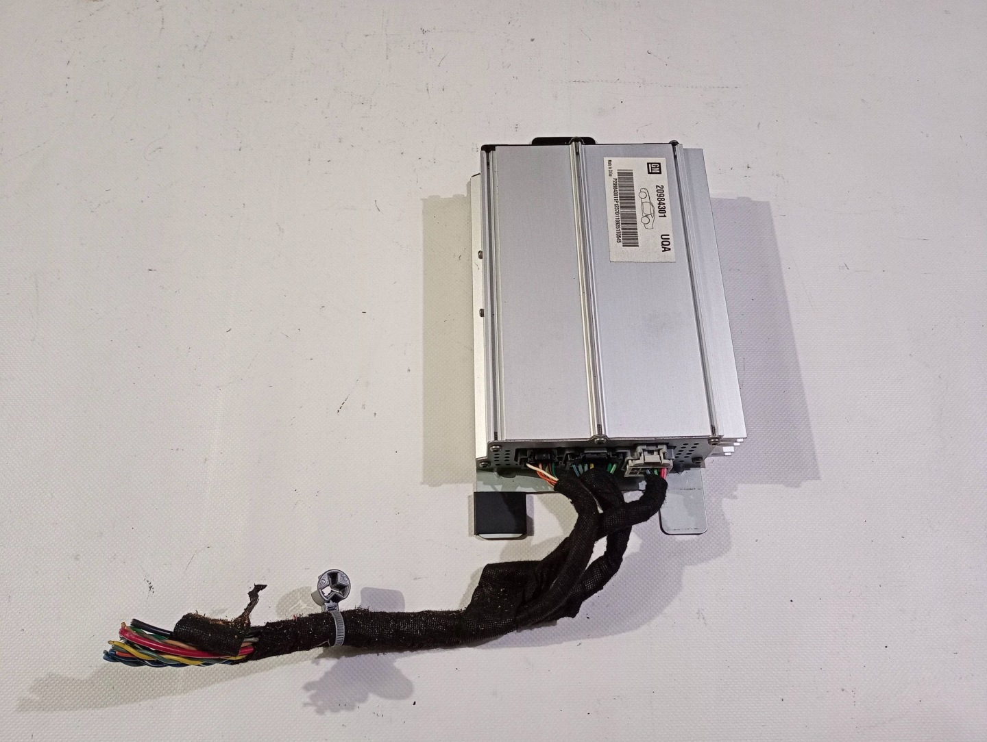 control unit amplifier audio module radia Chevrolet Camaro 2009-2015