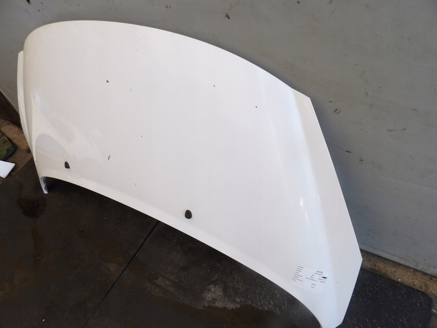 Peugeot 207 motorhaube