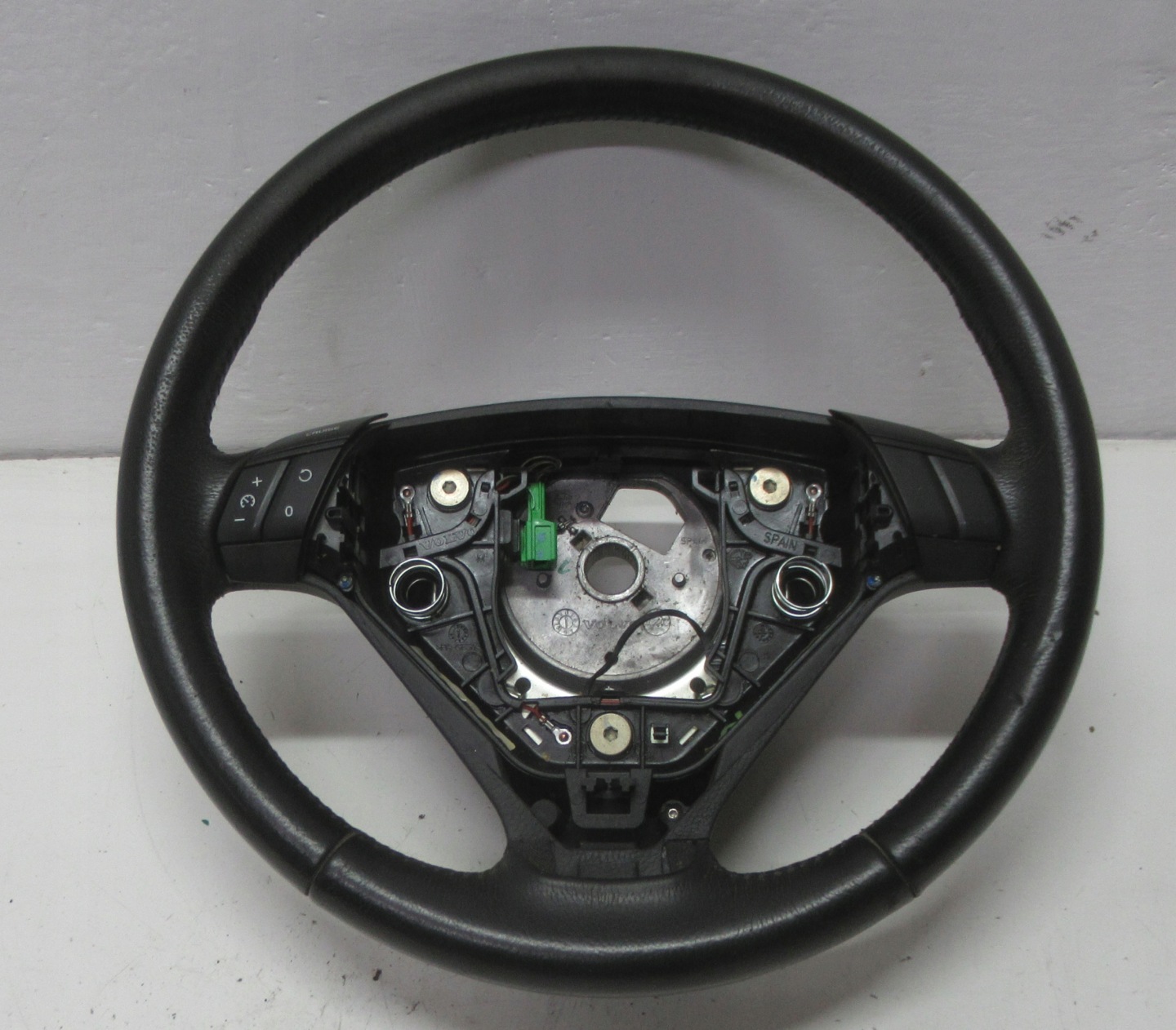 VOLVO S60 04R volant