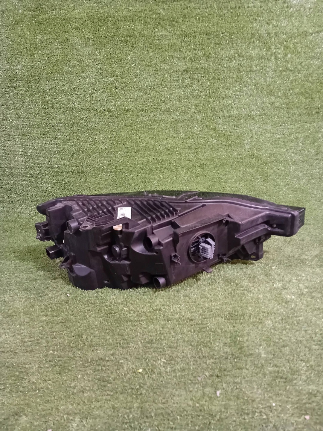 REFLEKTOR left front VOLVO XC60 II LIFT FULL LED NR. 973