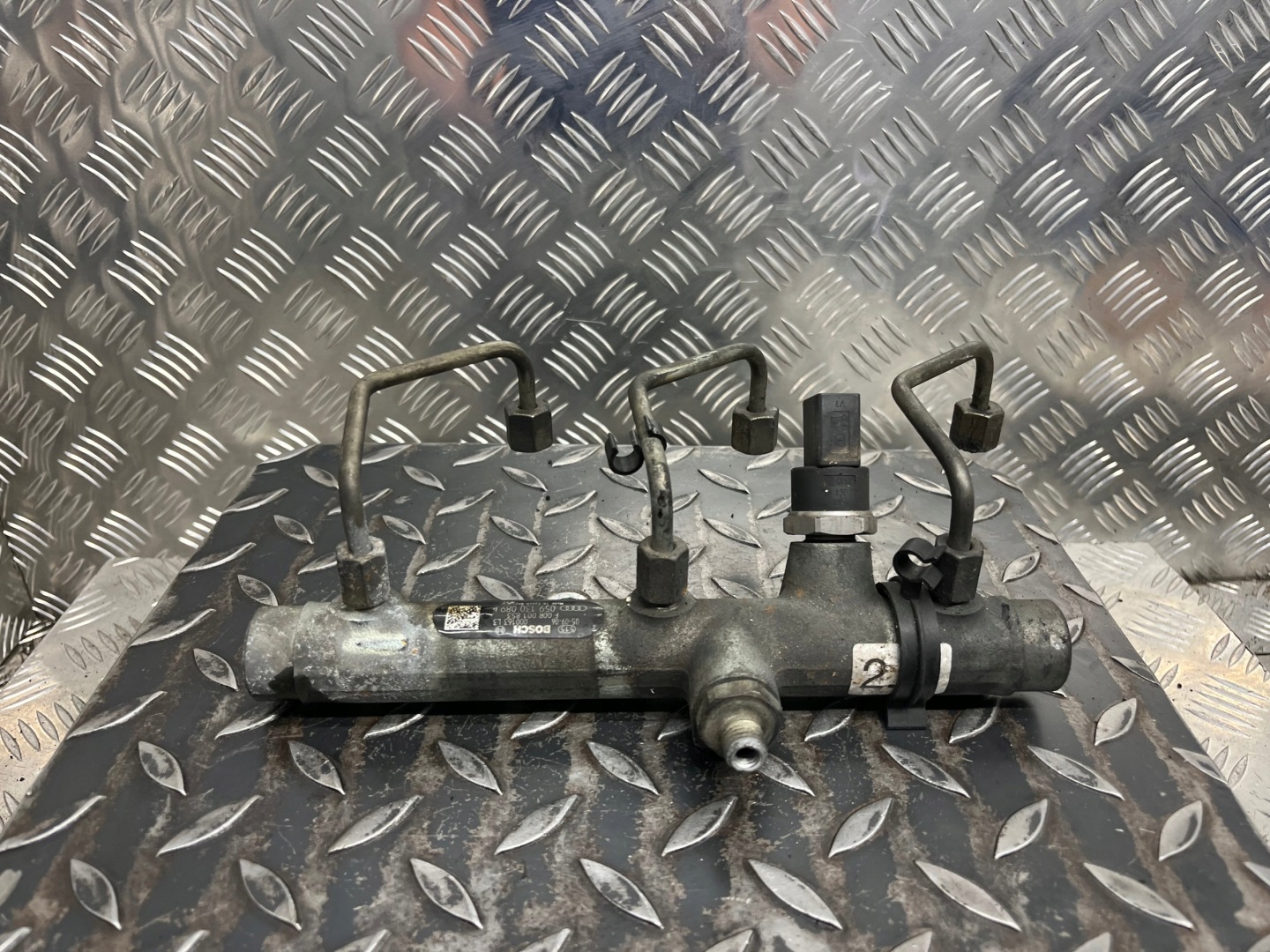 Kraftstoffverteiler Einspritzleiste AUDI A6-C6 059130089K