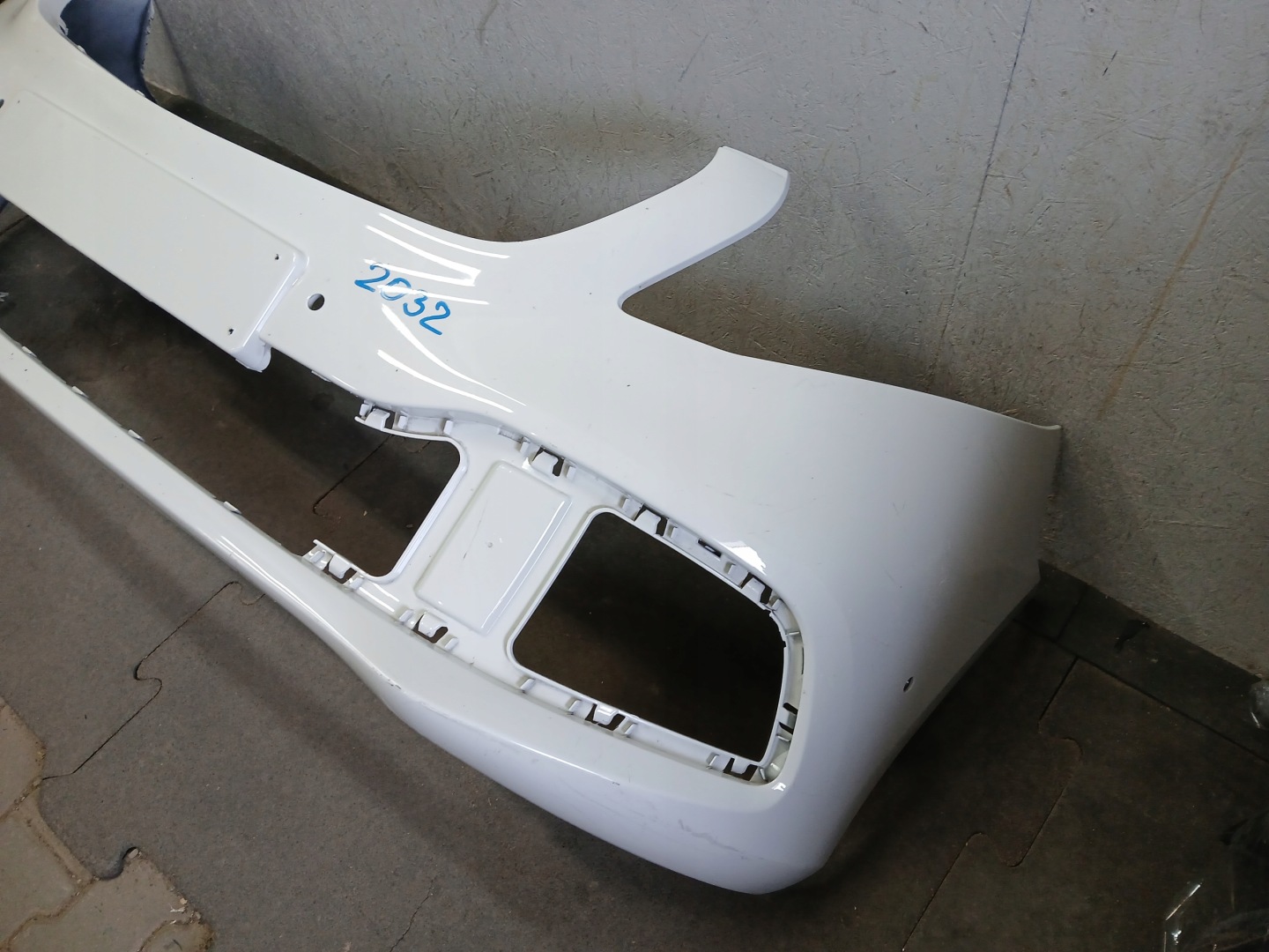 bumper front MERCEDES V KLASA W447 LIFT