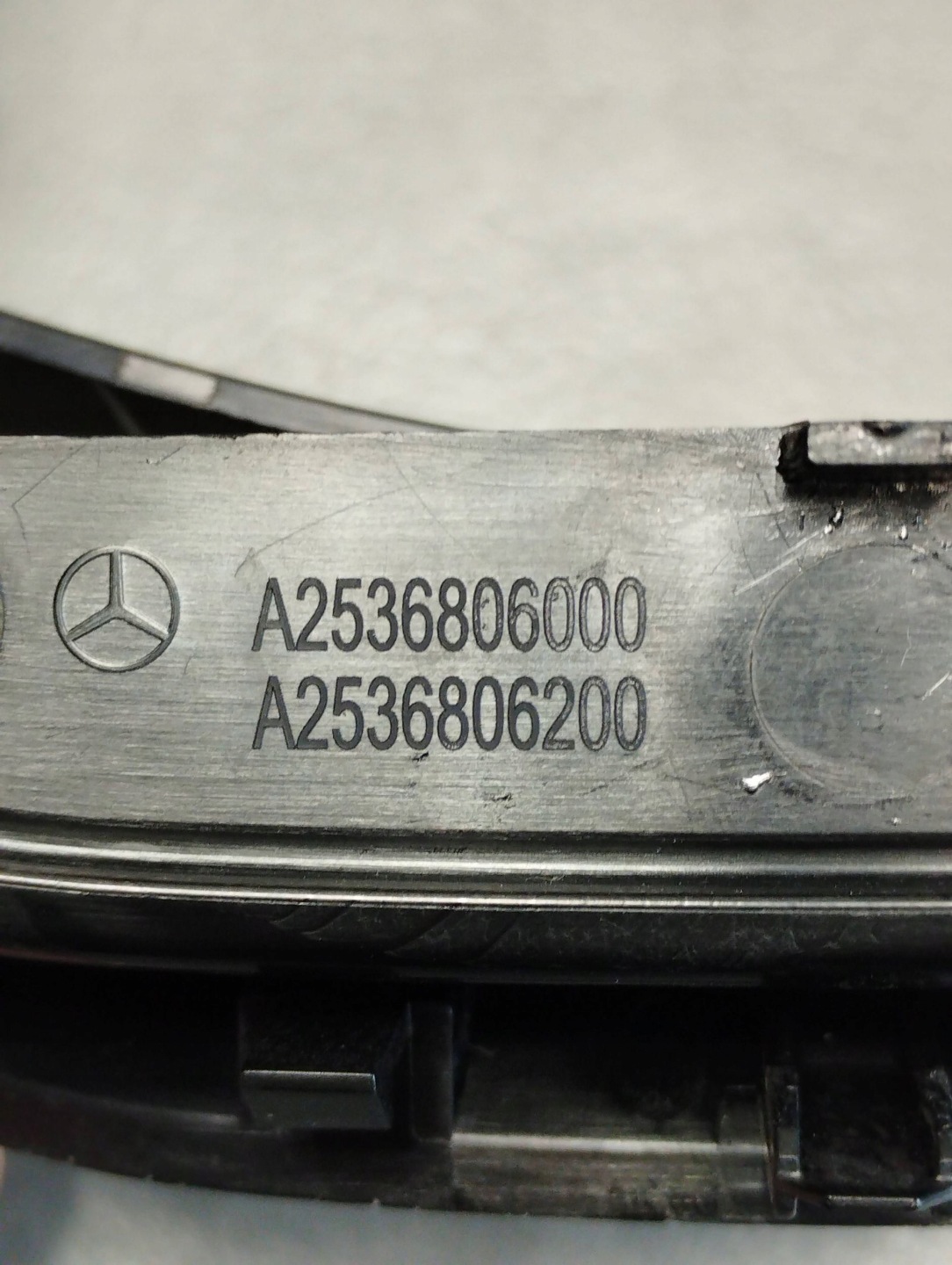 Mercedes-Benz GLC X253 obal volantu A2536806000