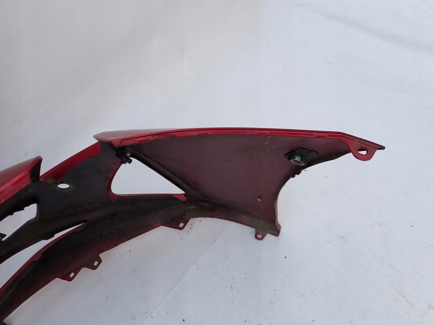 TOYOTA PRIUS IV 15- nárazník předek přední PDC