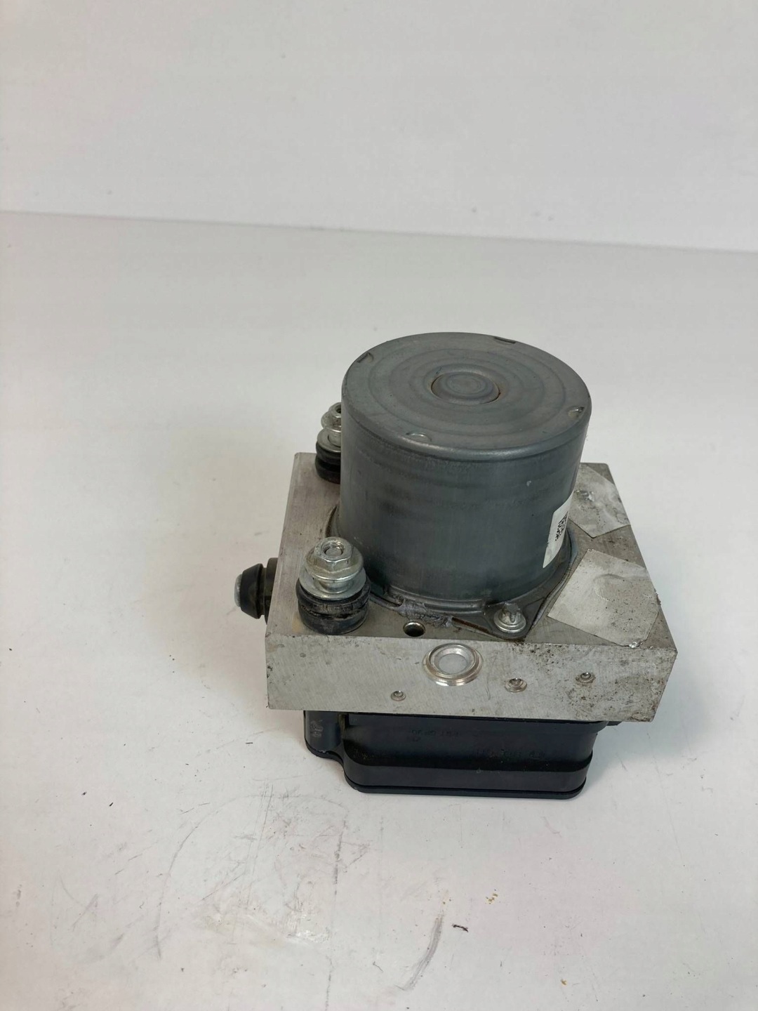 Jeep Cherokee KL Pompa ABS Servofreno P68268292AC