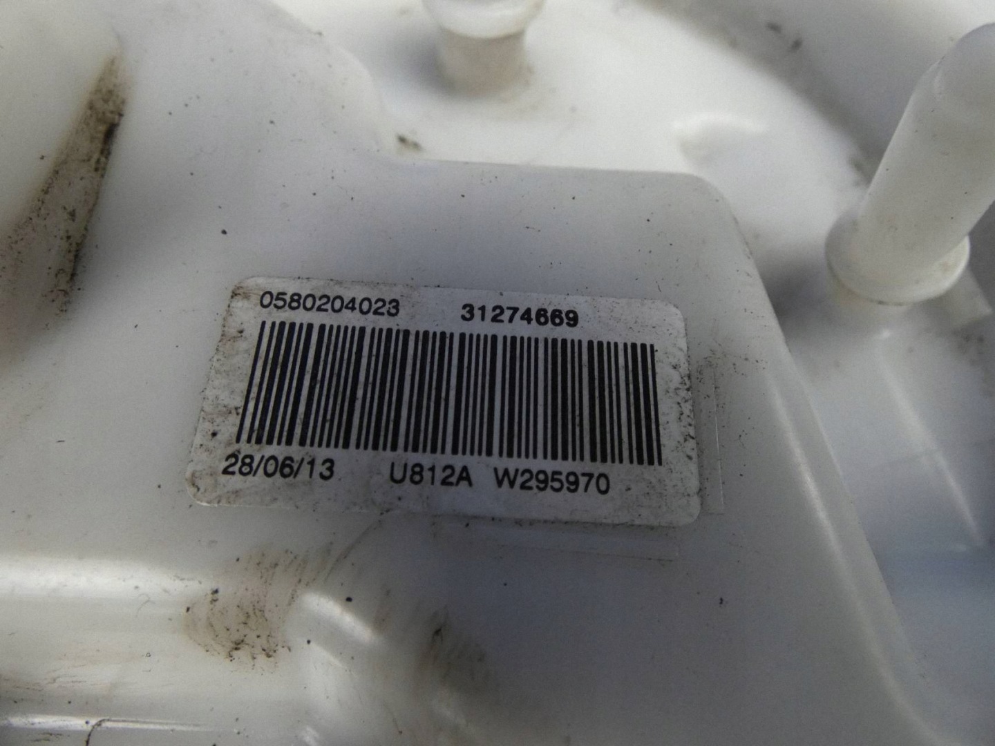 VOLVO XC60 and 2.0 D3 feed pump Z tanks float