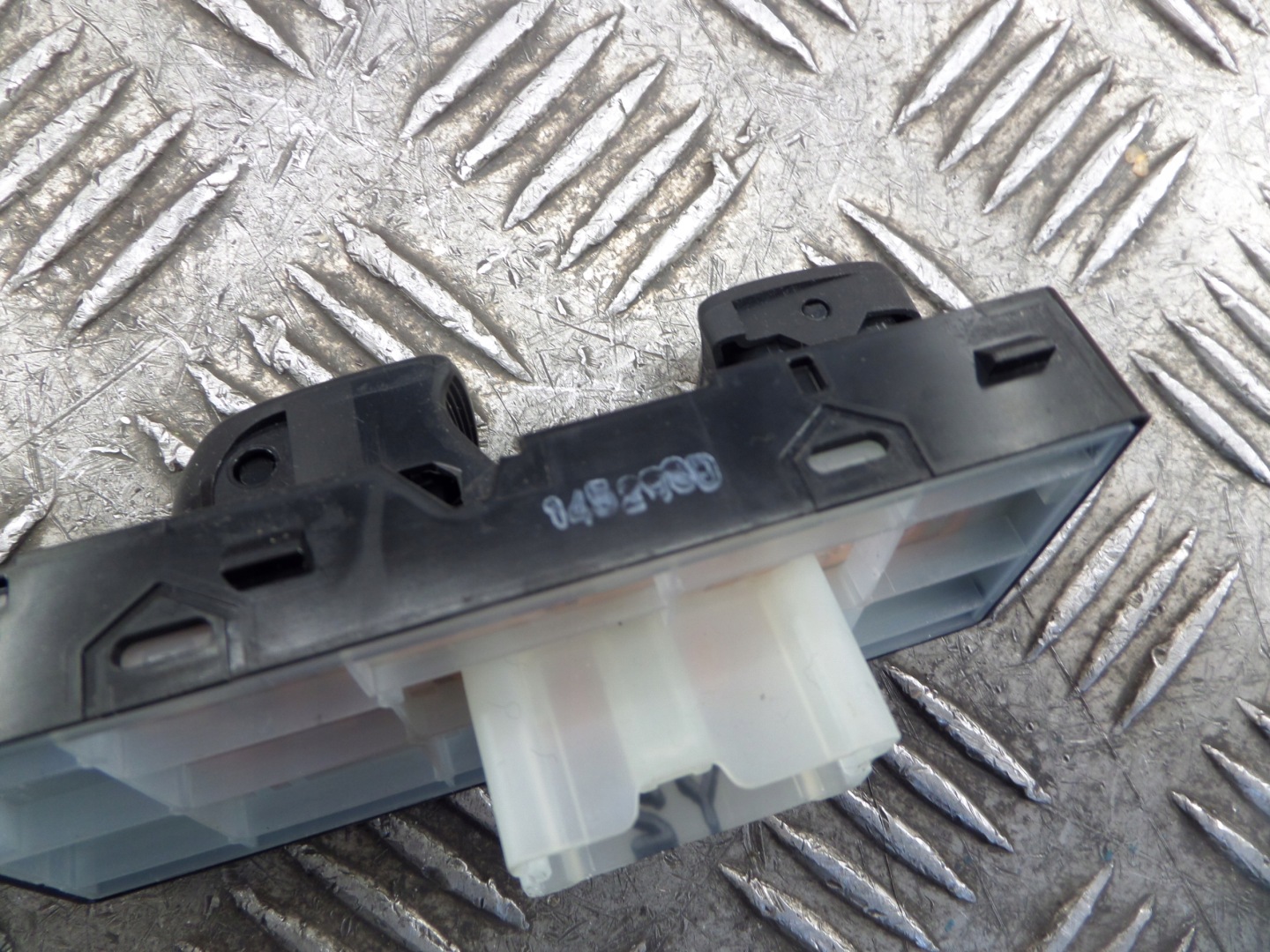 NISSAN QASHQAI II J11 PANEL switch windows right front