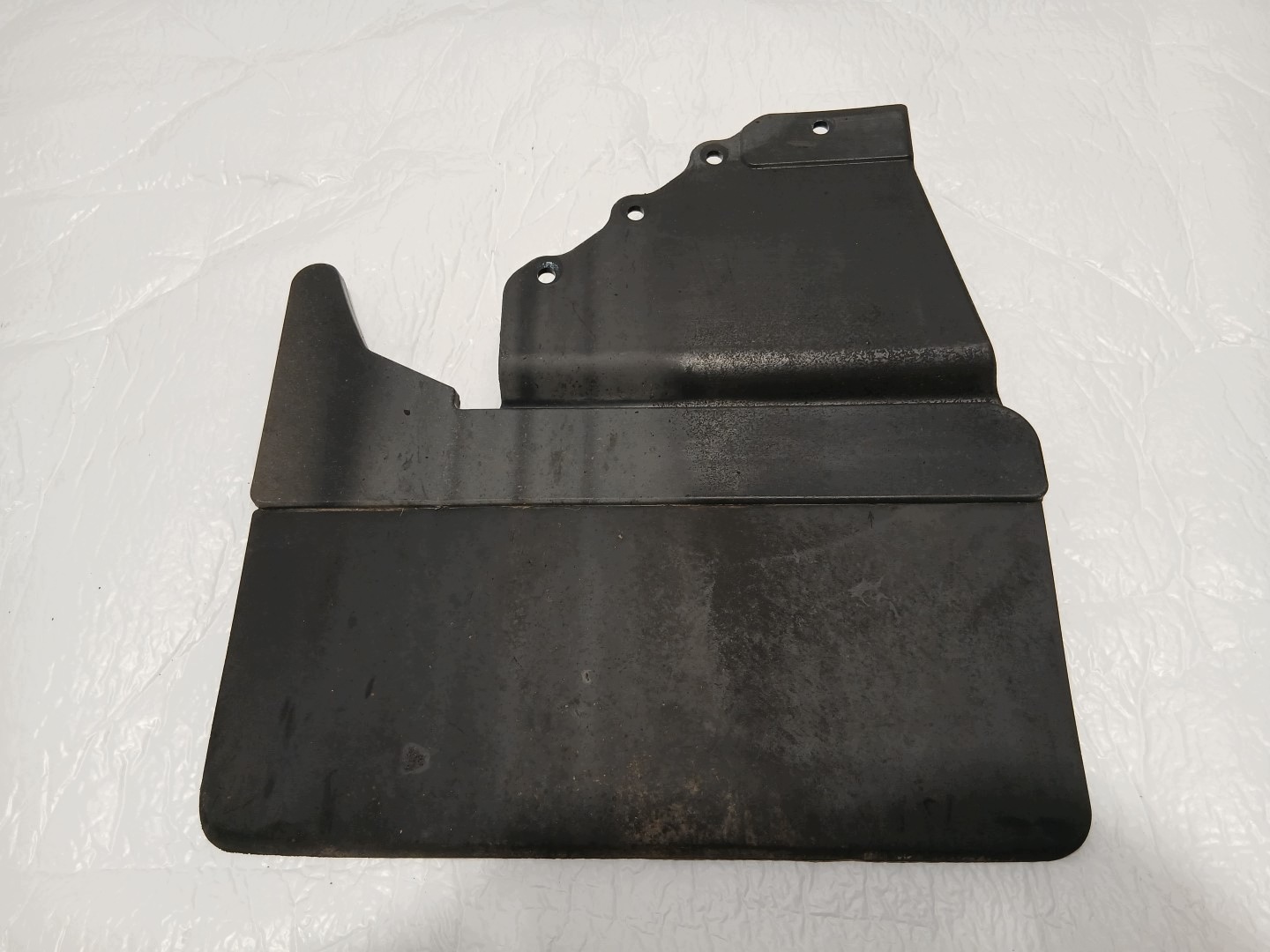 IVECO DAILY VI 6 mudguard flap right rear part 500379194