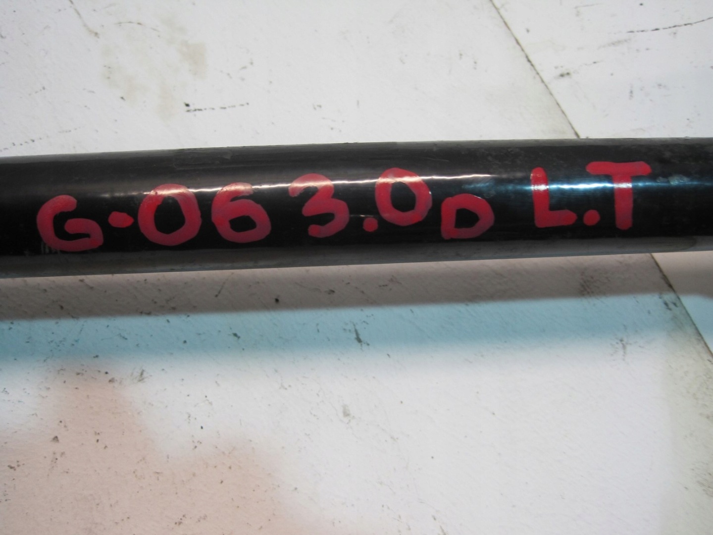 semi-axis BMW 8664658 rear part rear