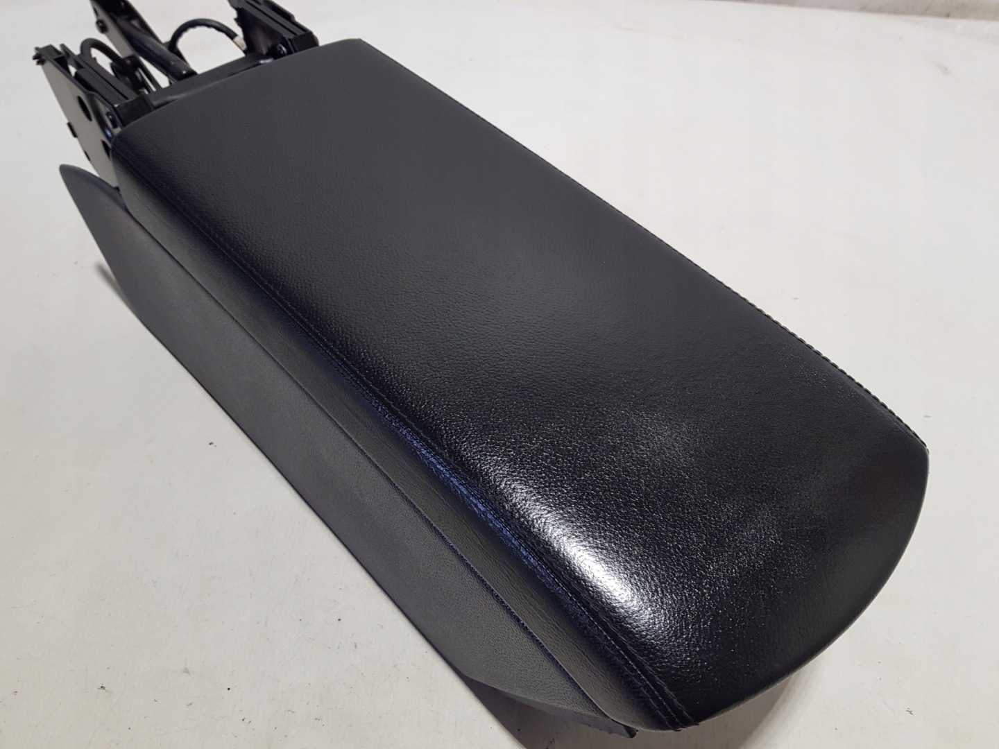 armrest TUNEL front front MERCEDES SL R230 W230