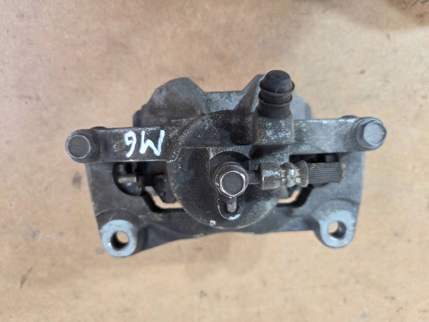 Mazda 6 GJ 2012- caliper brake front right PNR57 (B857)