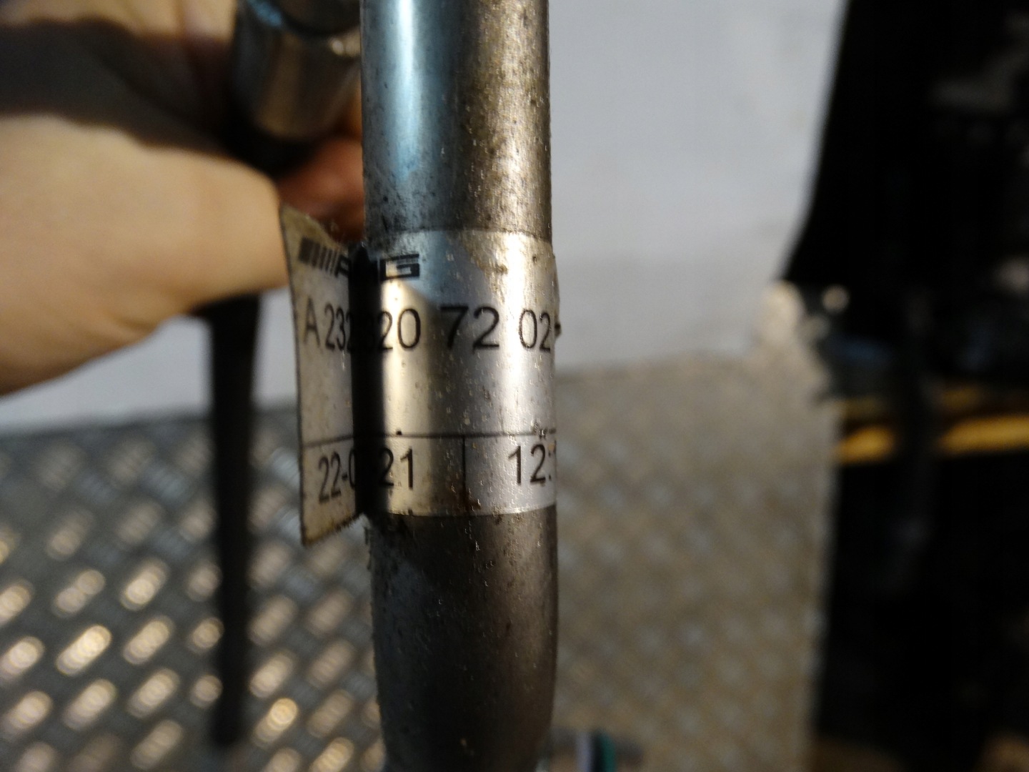 IDEALNY PRIJENOS AMORTIZERA MERCEDES SL W232 1