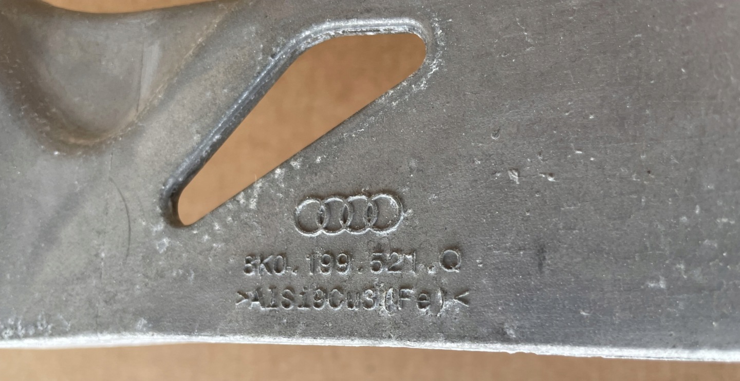 Support plaque Moteur 8K0199521Q AUDI VW Original IDEAL