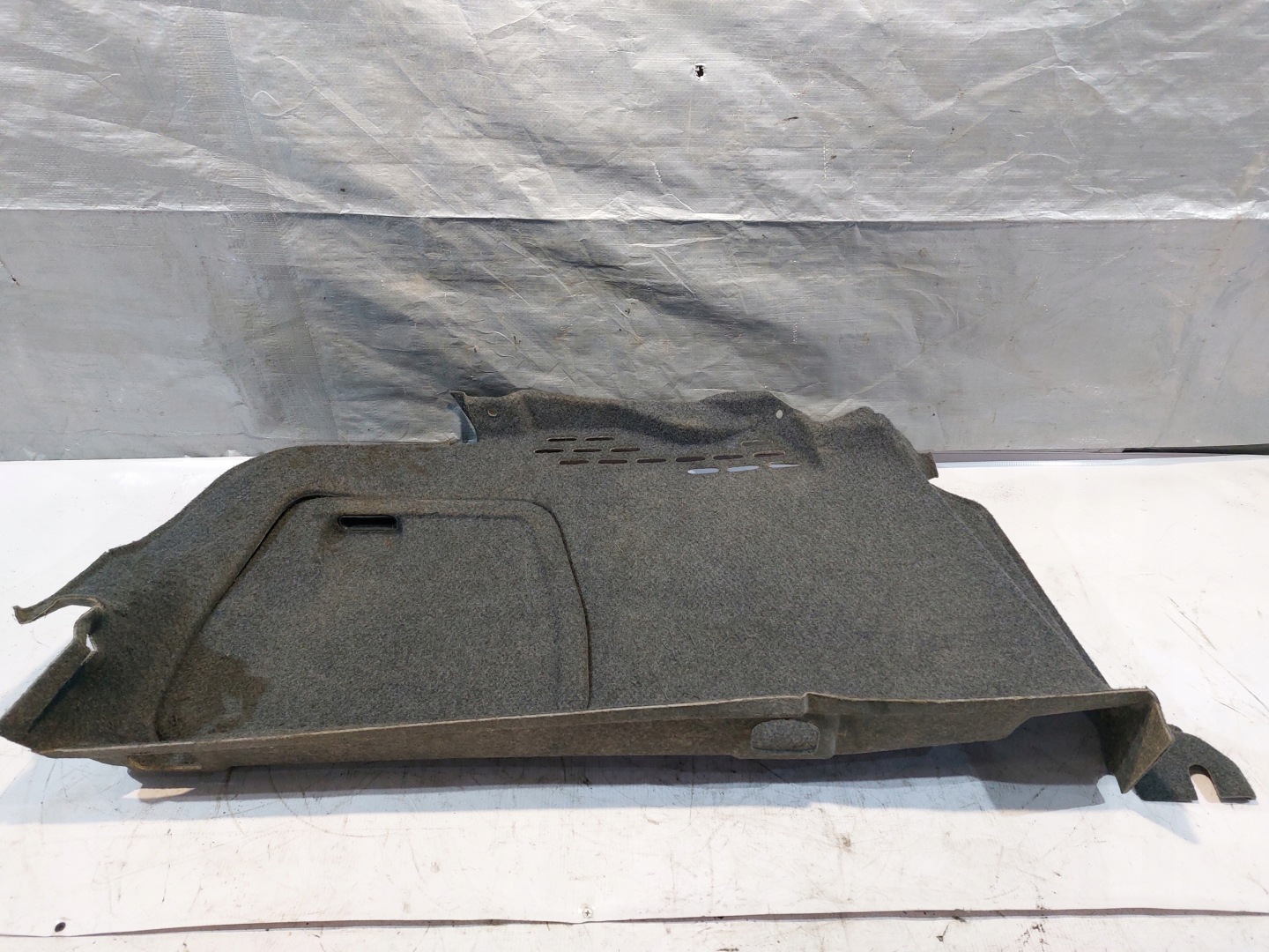 boot upholstery left AUDI A4 B8 sedan