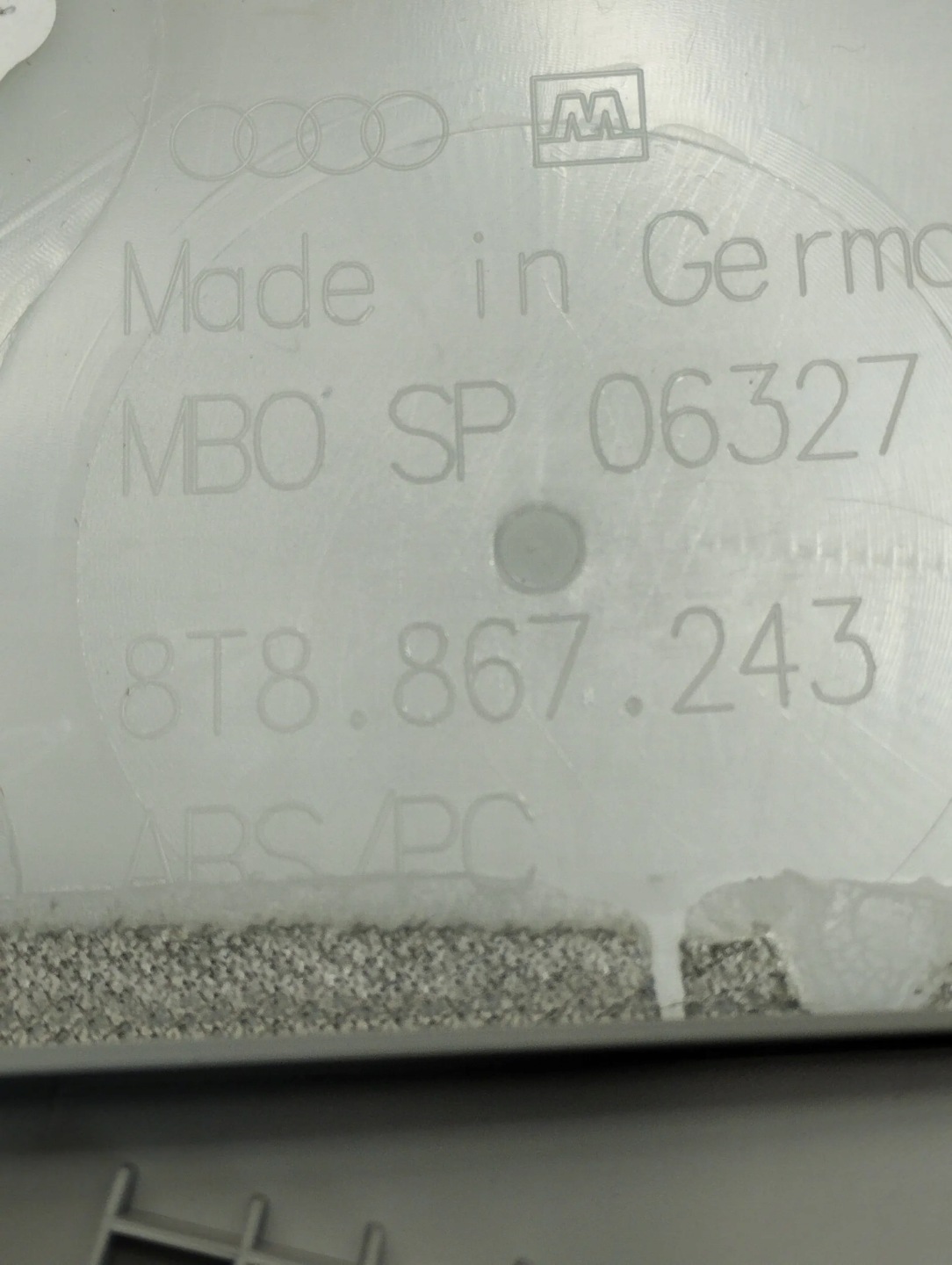 Audi A5 8T cover SLUPKA left 8T8867243