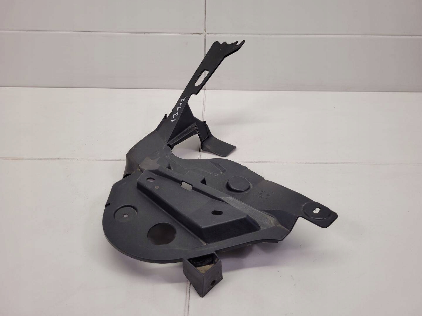 torpedo right side Ford Kuga 3 2020 LV4B-S02477-CB