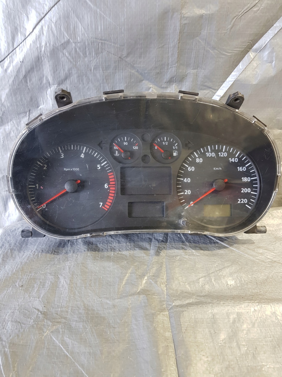 SEAT IBIZA II 1.4 MPI dials W06K0920850
