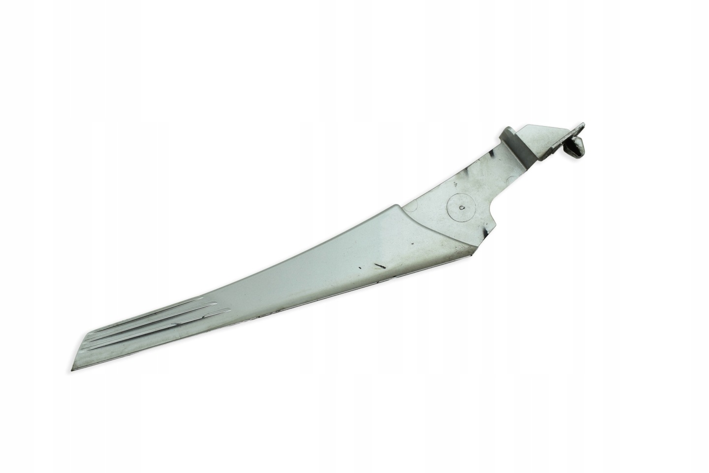 moulage aile de couverture OPEL ASTRA H 13272624