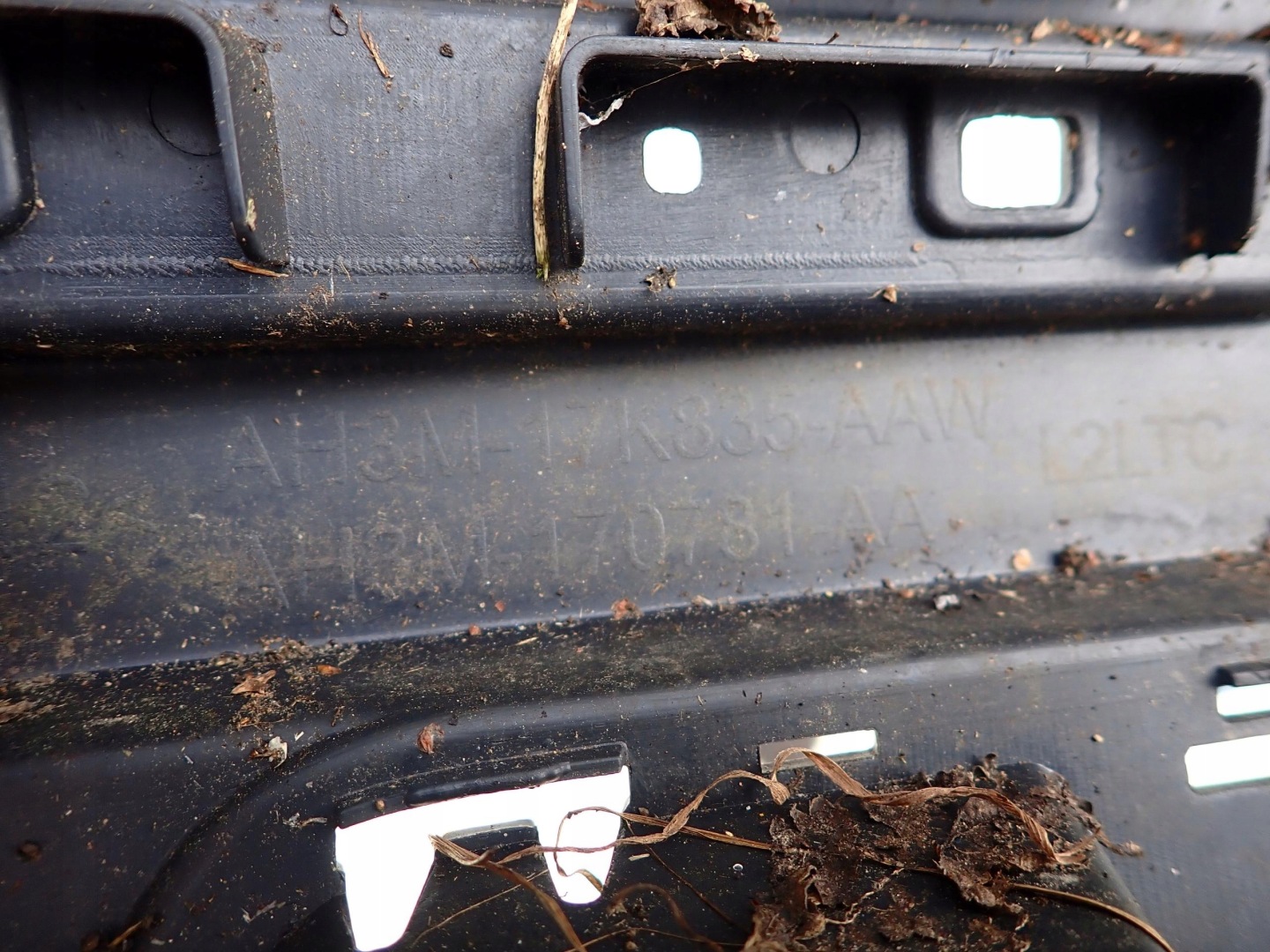 RANGE ROVER SPORT AUTOBIOGRAPHY 10- bumper rear part
