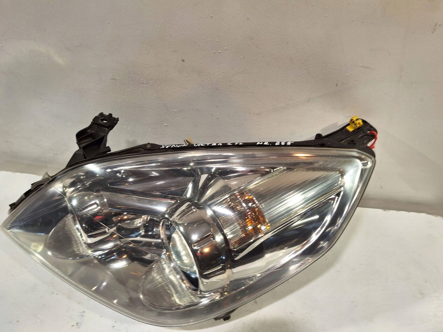 light front XENON left 13170933 OPEL VECTRA C LIFT 05