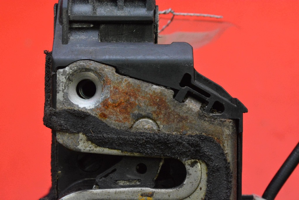 lock door right front front EU KIA CEED 1 and KOMBI LIFT 10-12