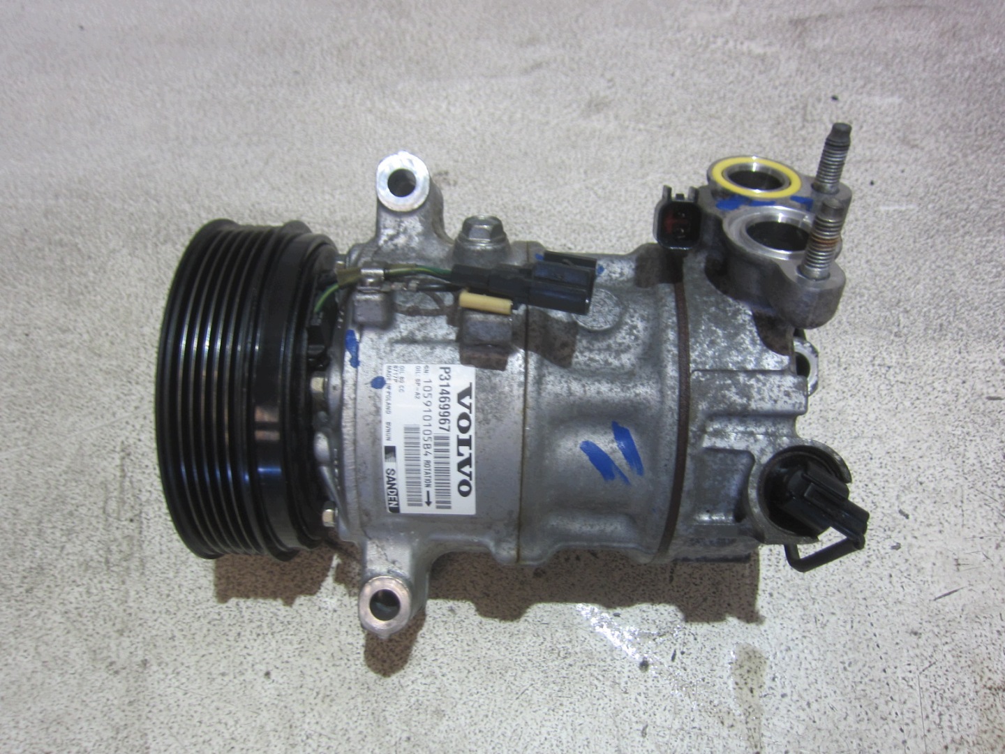 VOLVO XC90 II air conditioning compressor XC 90 2.0 T6 compressor; KLIMY 31469967