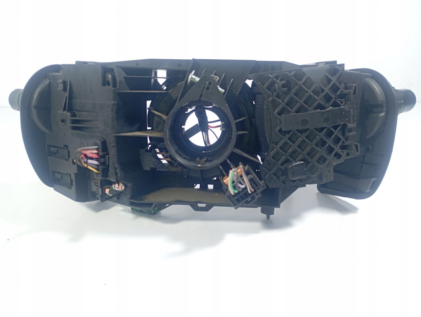 Renault Modus 04-08 switch steering wheel levers and controls OE 8200627602
