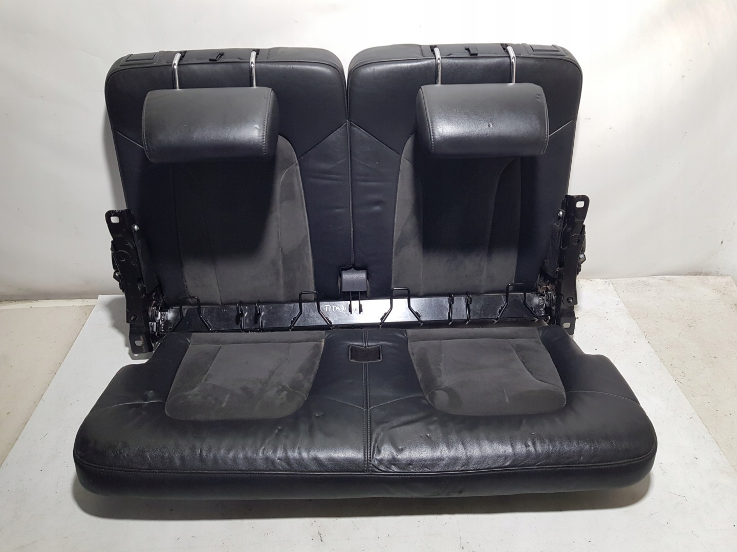 AUDI Q7 4L seats boot 3 RZAD 7