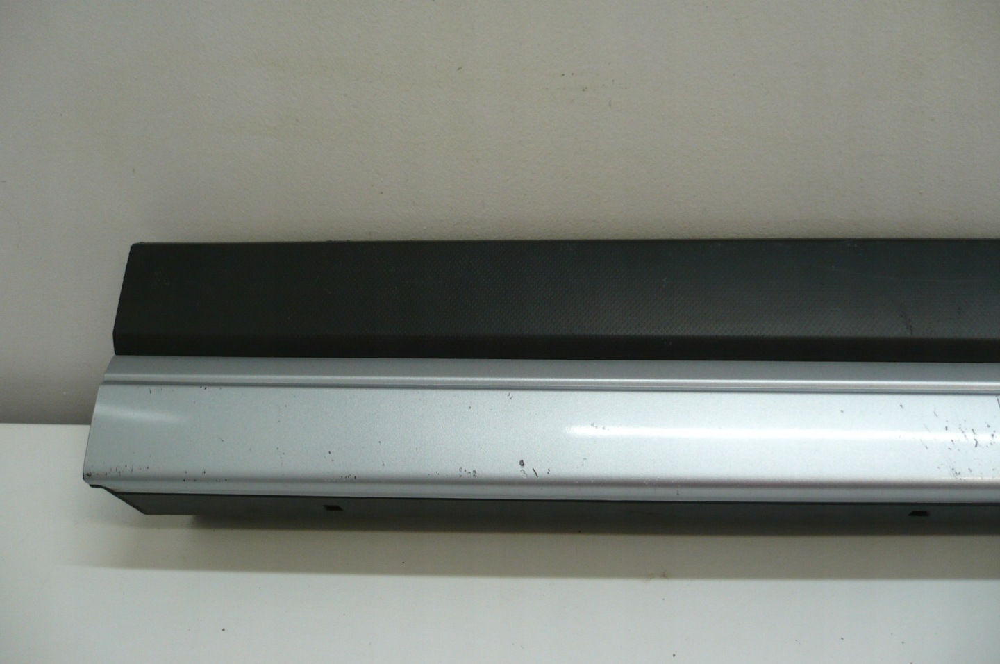 SUBARU FORESTER V 5 18- moulding door right front