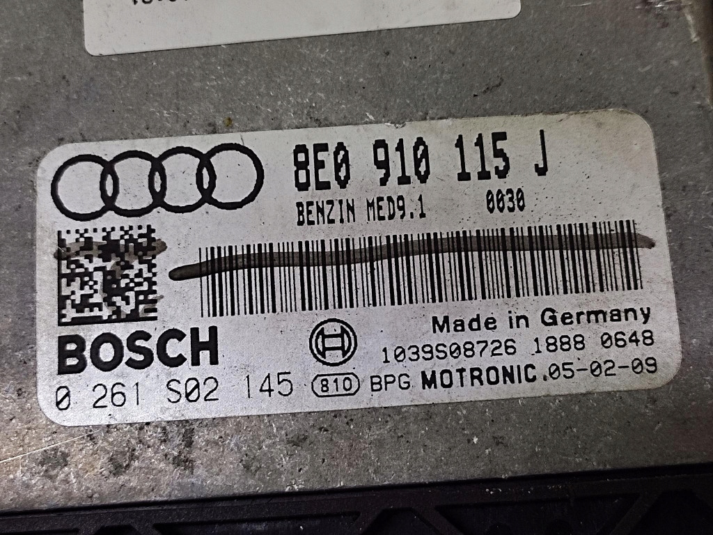 AUDI A4 B7 2.0 control unit of the engine 0261S02145