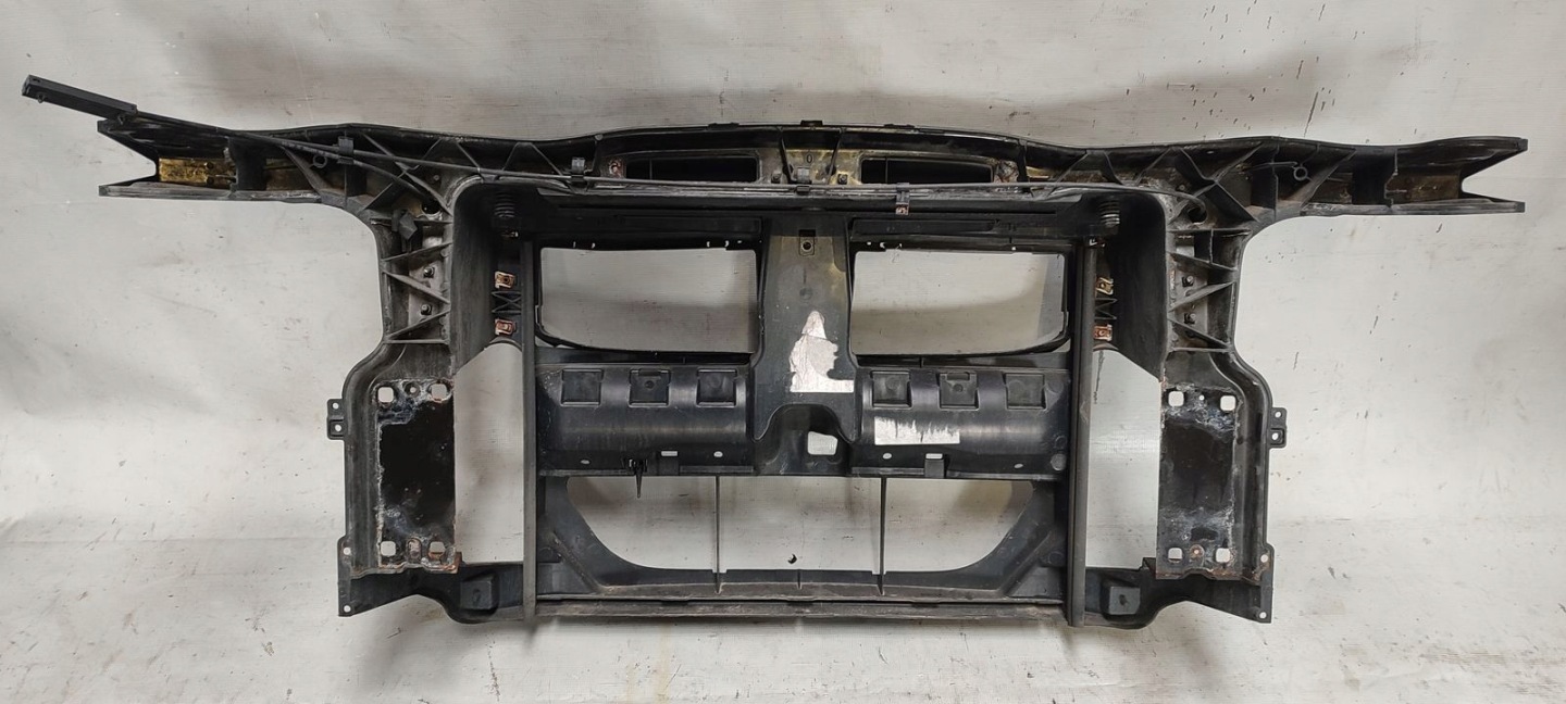 support panel for radiators pillar iron BMW E90 E91 2,0i
