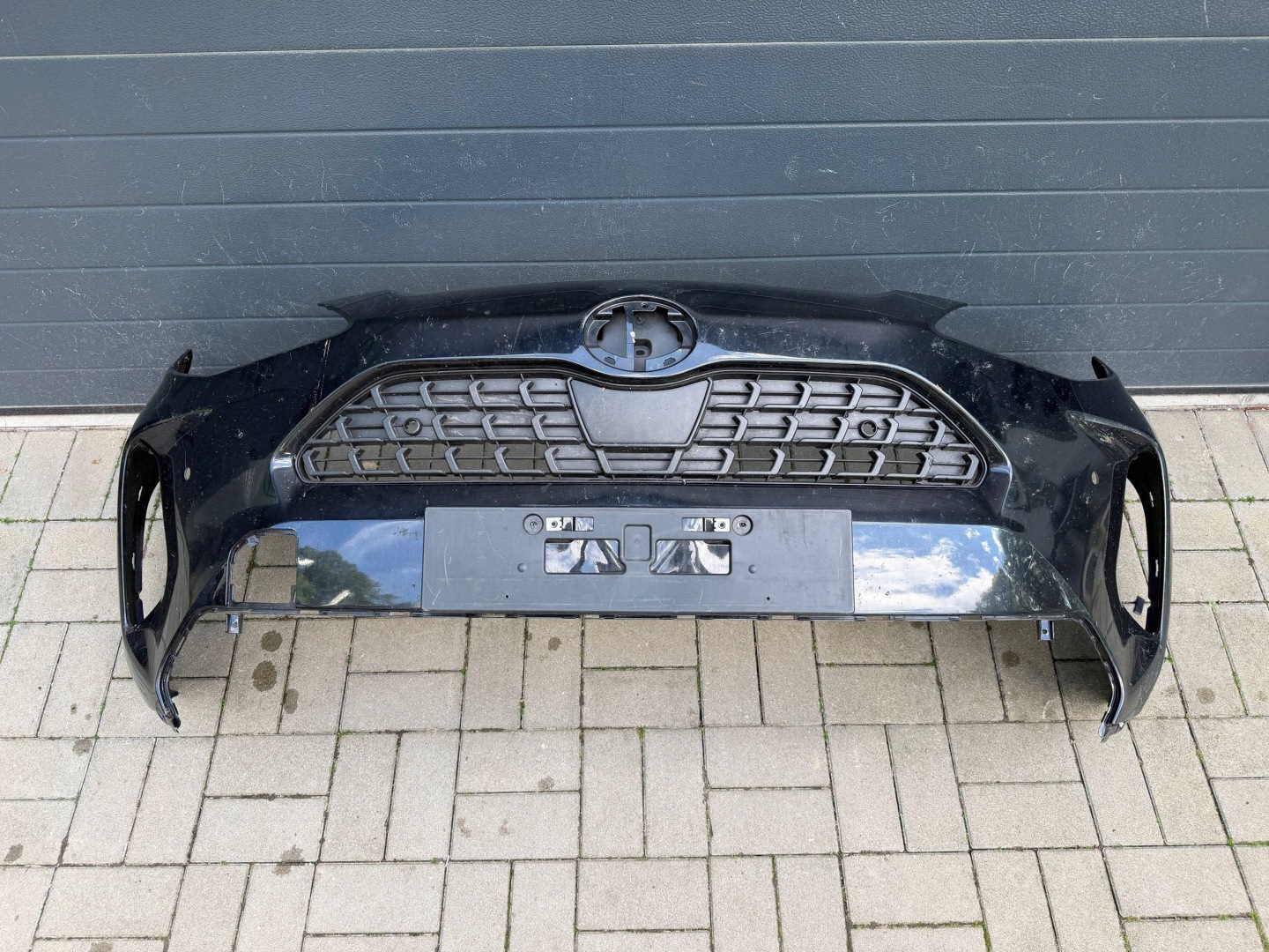 Toyota Yaris Cross 20- bumper front front