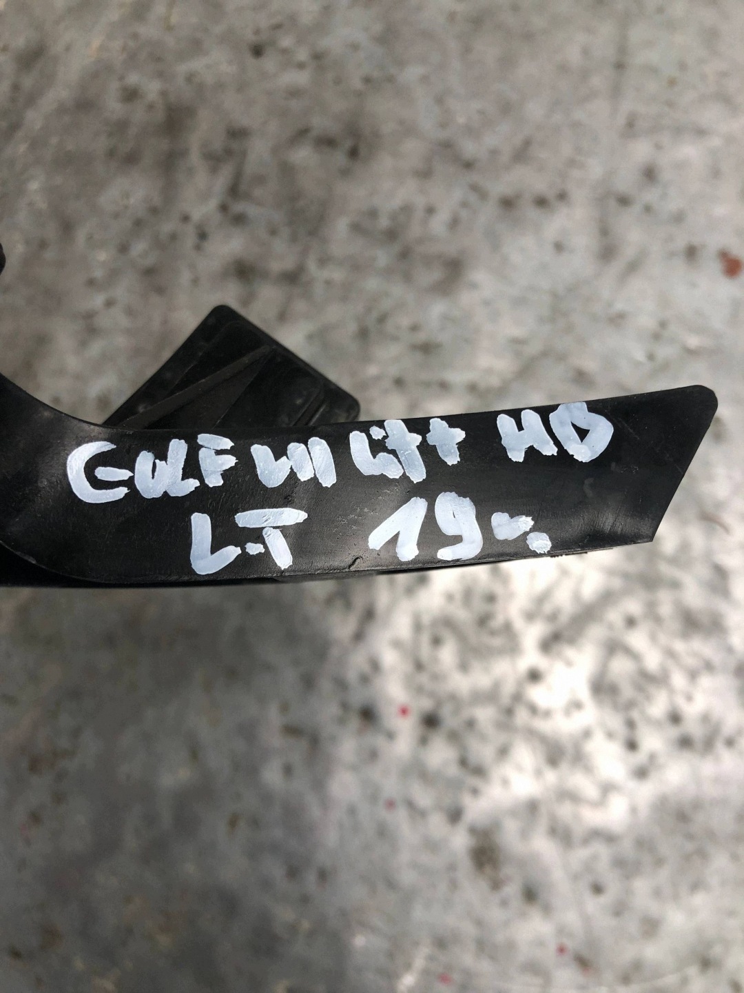 bumper bracket left rear part VW GOLF VII LIFT HB 5G6807393A