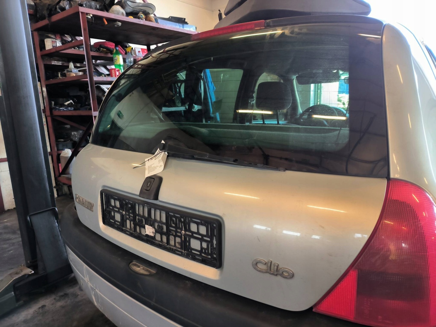 trunk door MV632 RENAULT CLIO II