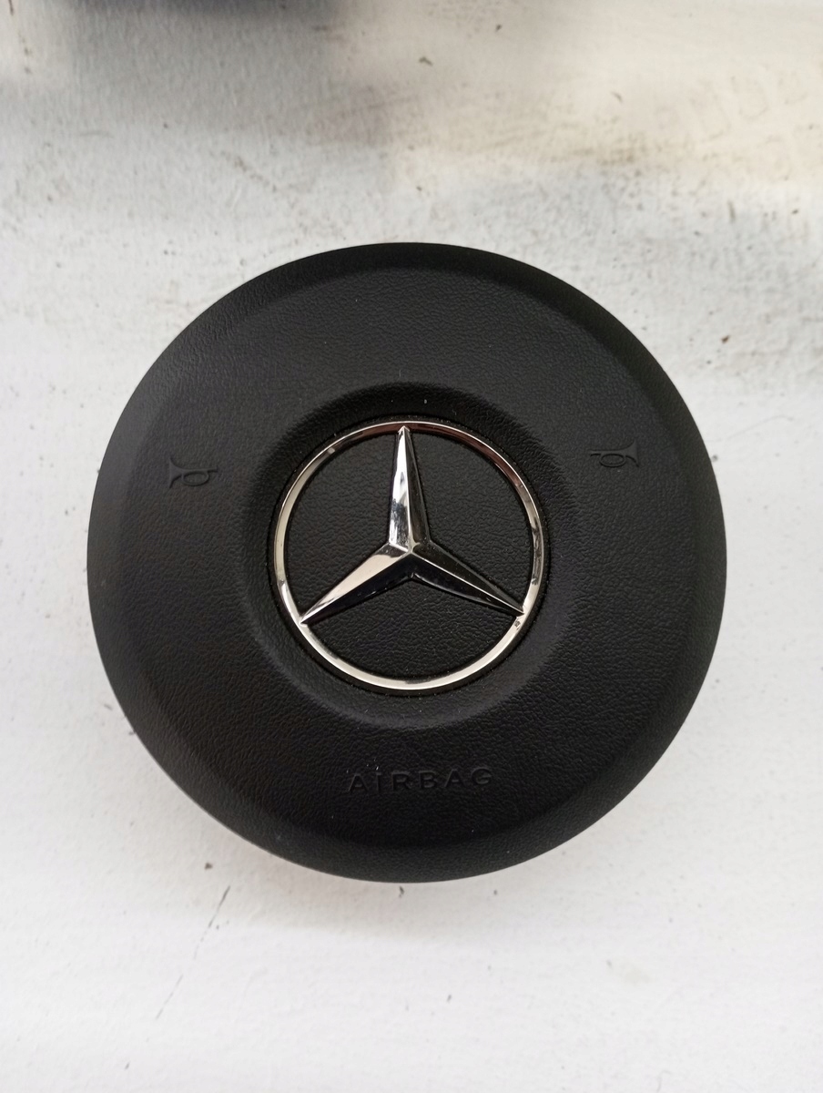 armatura MERCEDES EQA HEAD UP