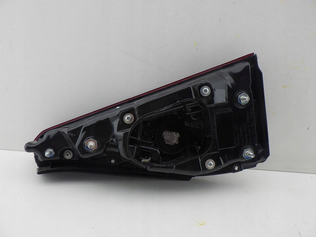 TOYOTA COROLLA E21 sedan 18- light rear right left