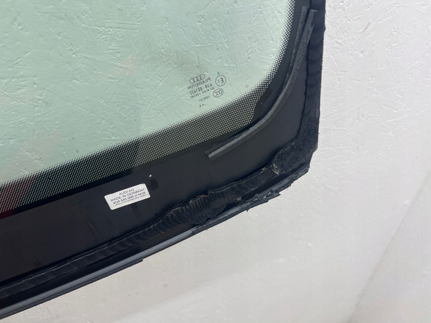 window iron original front AUDI A7 4G8 HUD KAMERA SENSOR