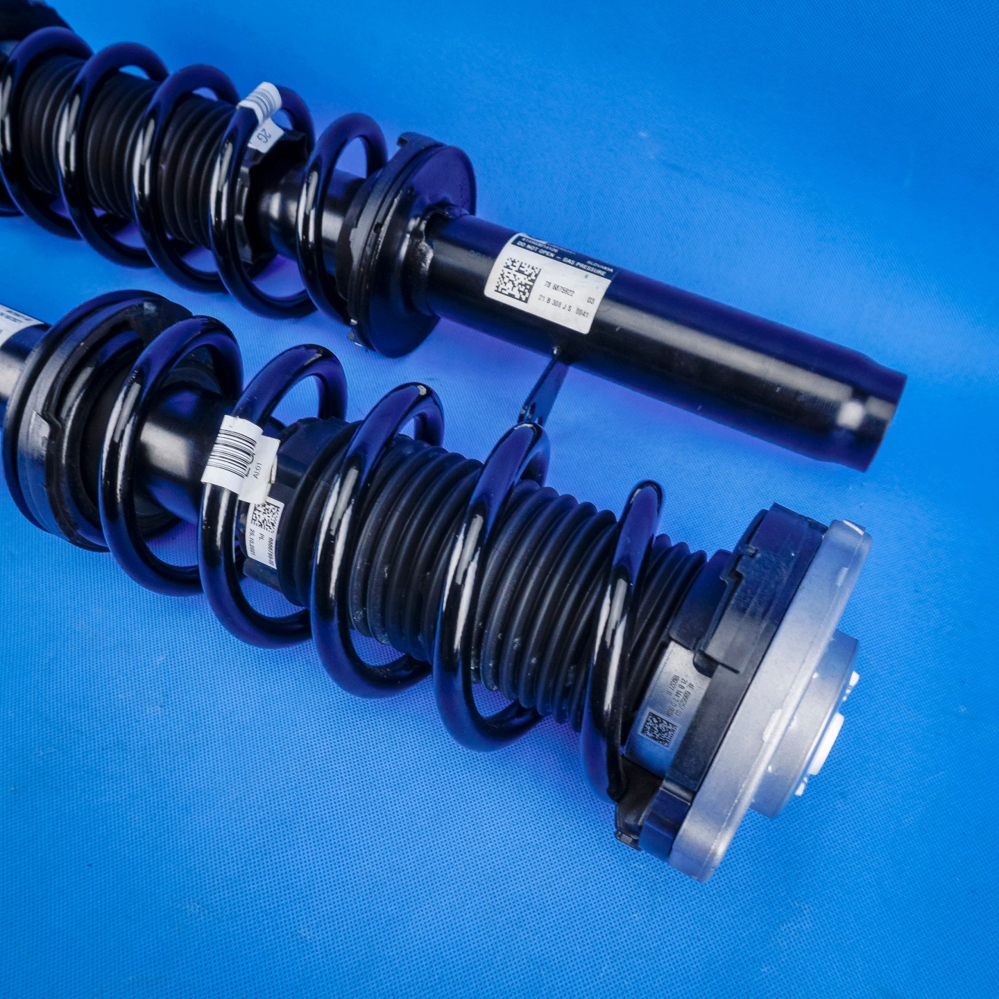 shock absorbers front front komplet m-packet BMW 5 G30 6875921 6875922 59km