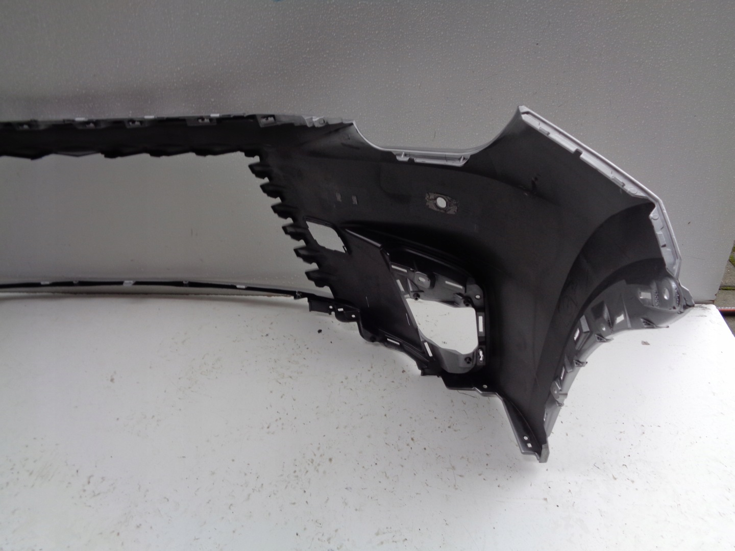 front bumper LEXUS LBX 24- NR 48553