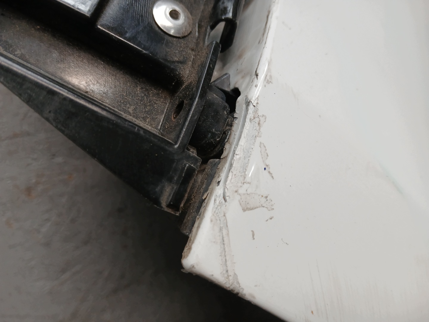 fender front left OPEL ASTRA IV J 4