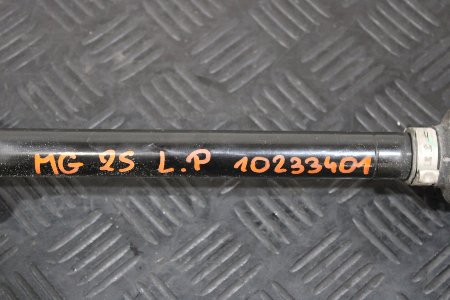 semi-axis semi-axis left front 10233401 MG ZS LIFT FL 2024
