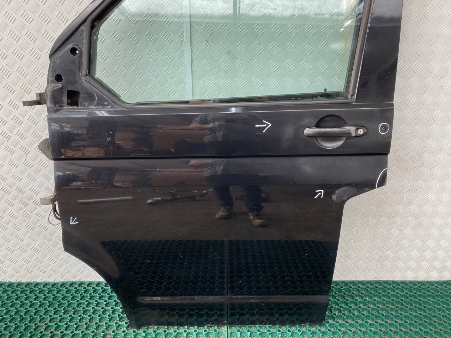 VW T5 03-09 door front left front complete colour LC9Z