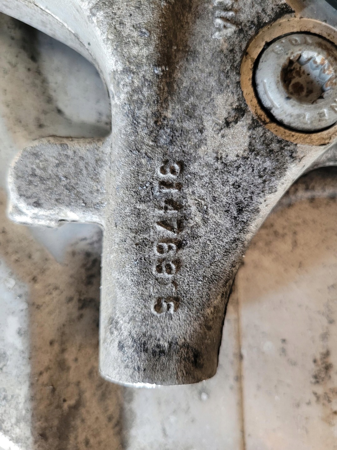 otoč čepu předek pravá 31476316 VOLVO S60 III V60 II 2.0 D