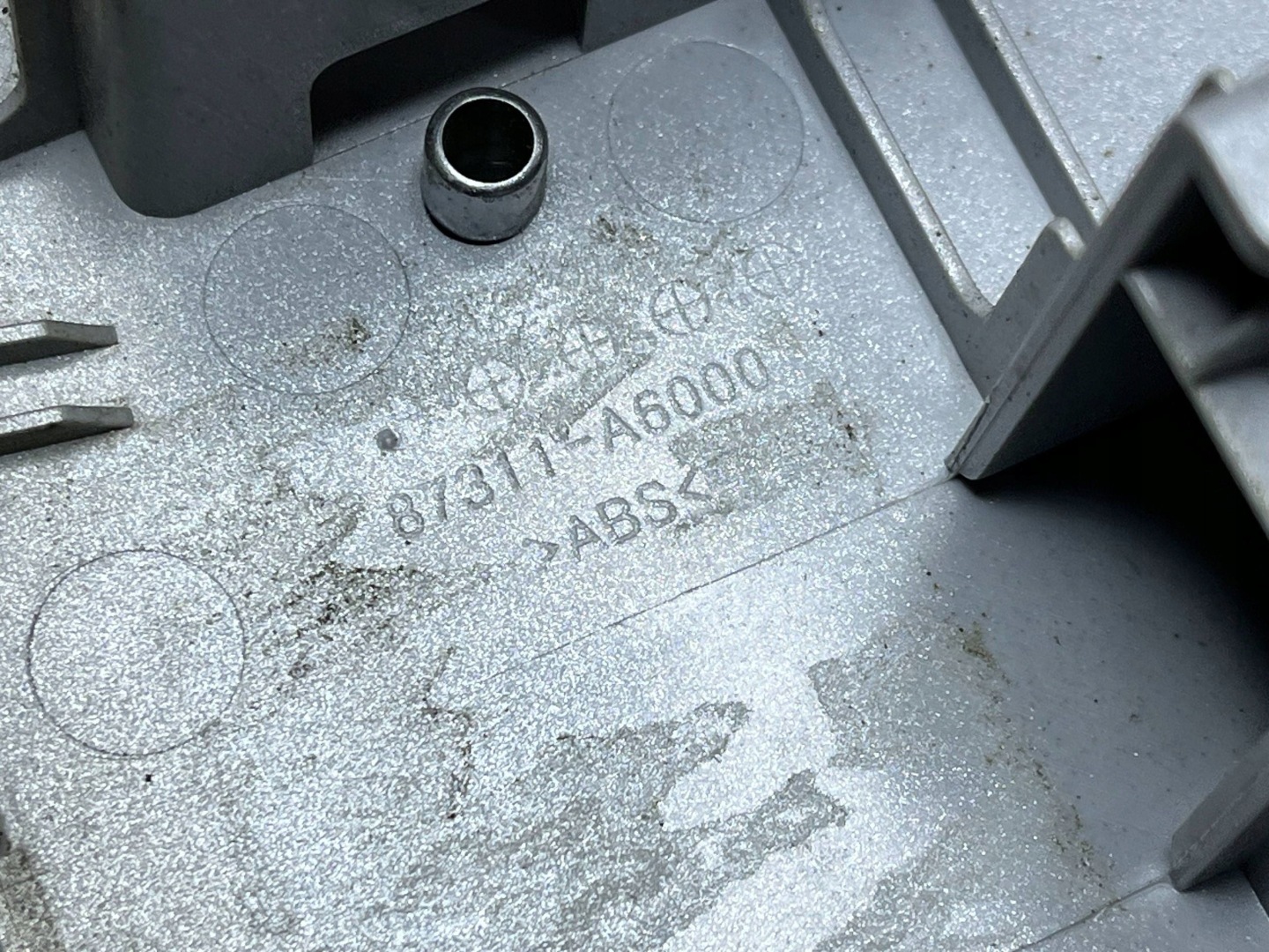 Logo per posteriore klape Hyundai i30 87311A6000