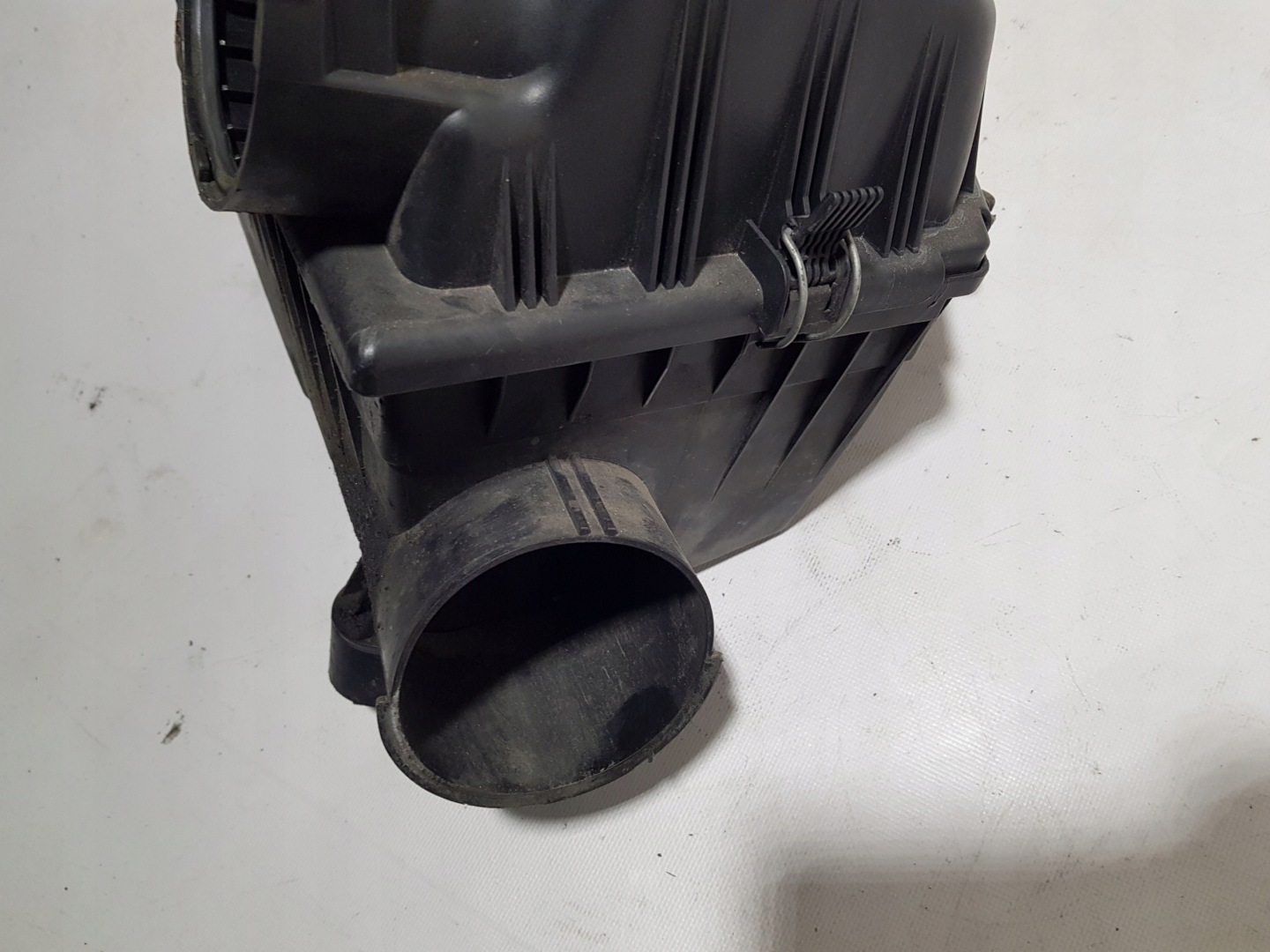 Gehäuse filter luft BMW E63 E64 4.4 V8 7521021