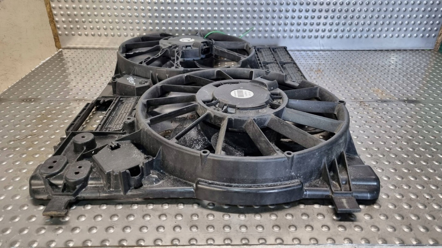Ventilateurs Radiateur EJ73-8C607-AF FORD KUGA MK2 FOCUS MK3 C-MAX MK2